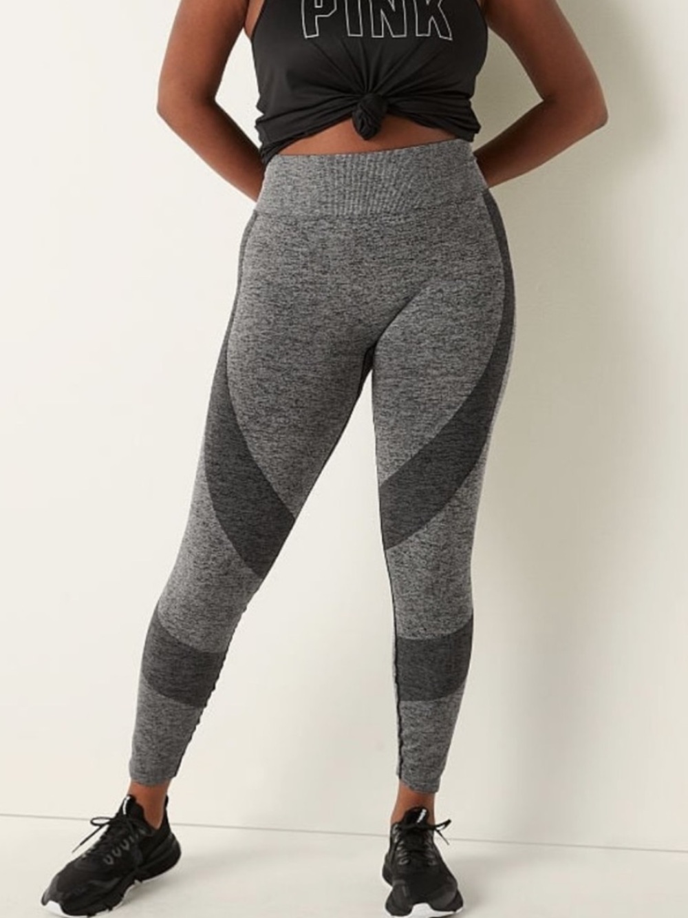 PINK Victoria’s Secret Gray Seamless High-Waist Contour Leggings - Size M
